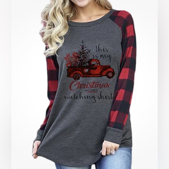 NWT Women's T-shirt  Christmas Letter Print  Round Neck Below $35 Retail - Picture 1 of 10